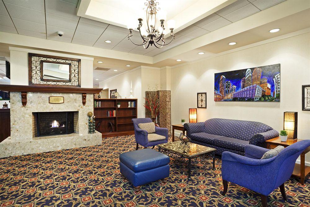 Holiday Inn Charlotte Airport By Ihg Zewnętrze zdjęcie